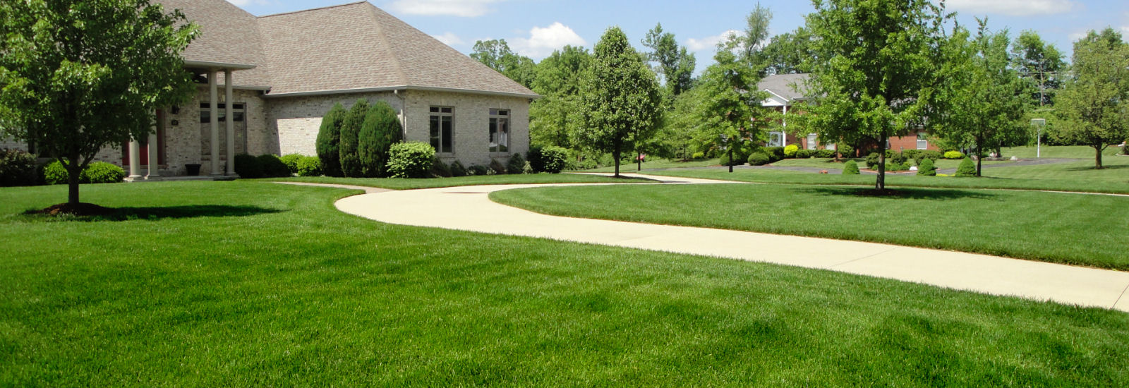 lawn care lafayette la 